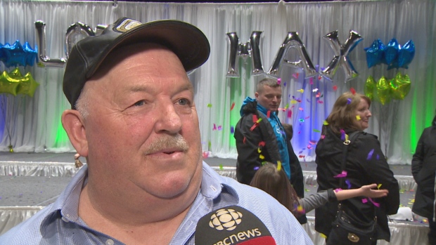 �󽱵���֮һ