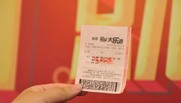 2013����2021�꣬ȫ����Ʊ����δ�ҽ����𹲼Ƴ���163��Ԫ���ⲿ���ʽ�Ĳ����ܴ�һ����ԭ�����Դ�ڡ���Ʊ��Ʊ�ı��ܲ�������