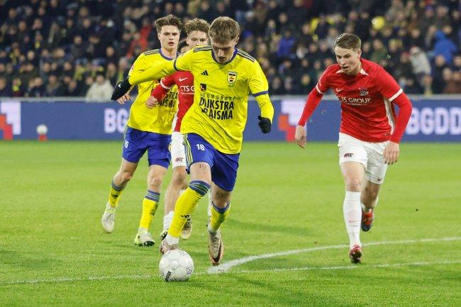 ����������0-2���а�������