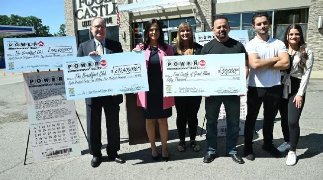 ������"��;��ֲ�"�콱��Ӱ