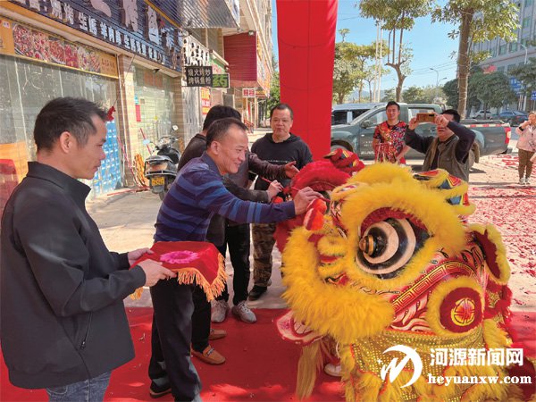 �н���վ��ʨ��ף