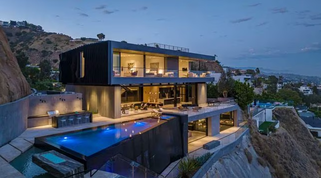 �󽱵����º�լͼƬ