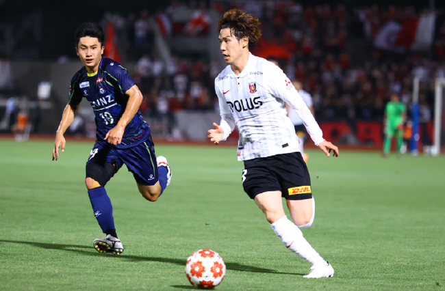 �ֺͿͳ�0-1����Ⱥ��