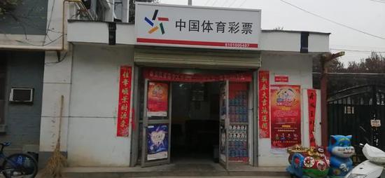 �������н���������