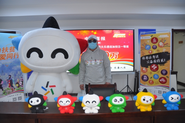 ����͸�����׸�ǧ��󽱻��䱦��1